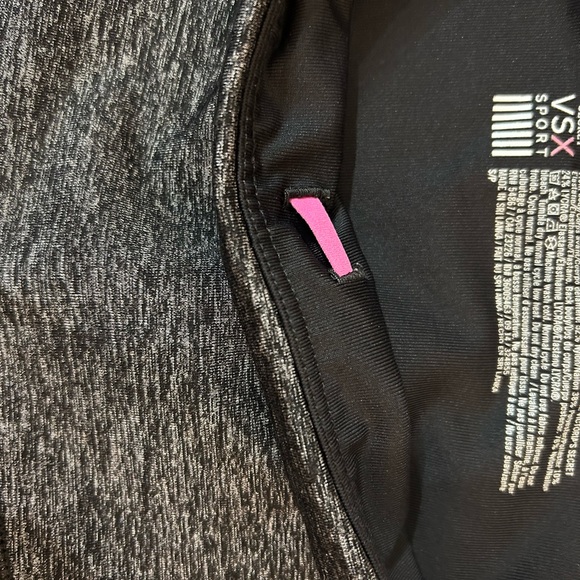 Set of two Victoria Secret leggings excellent - Picture 10 of 12